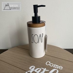 Brand New Rae Dunn SOAP Dispenser